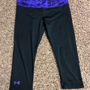 Under Armour Black & Purple Cropped Leggings!